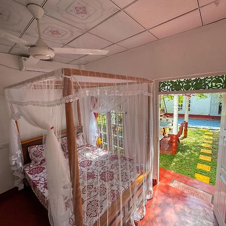 Silvas Surf Home Weligama Eksteriør billede